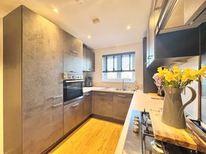 Photo 11- click for photo gallery